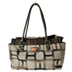 Vintage Nine West Medium Size Shoulder Bag with Logo Excellent Condition